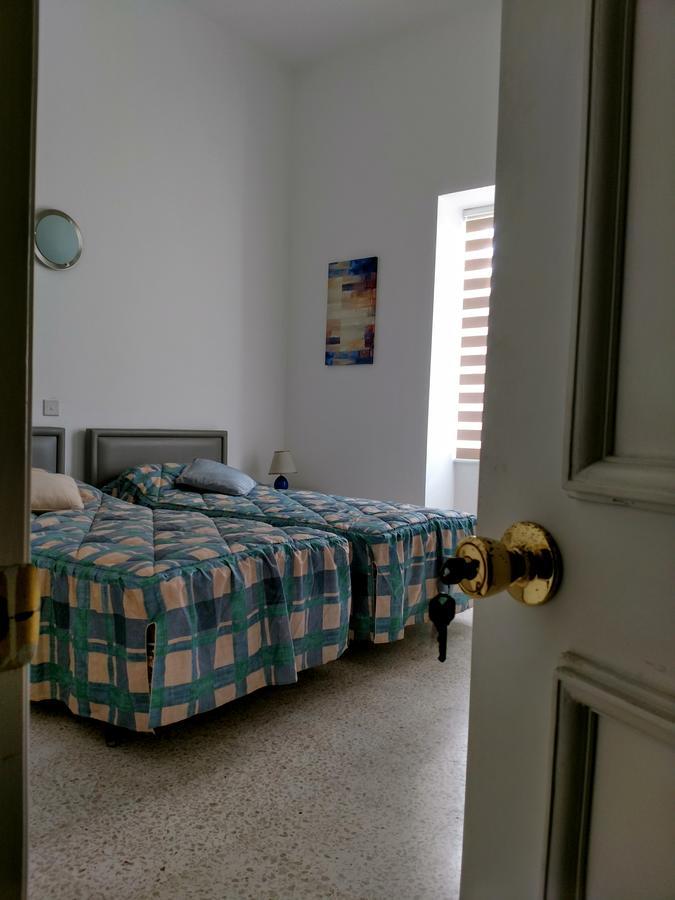 Charming Rooms With A Seaview สลีมา ภายนอก รูปภาพ